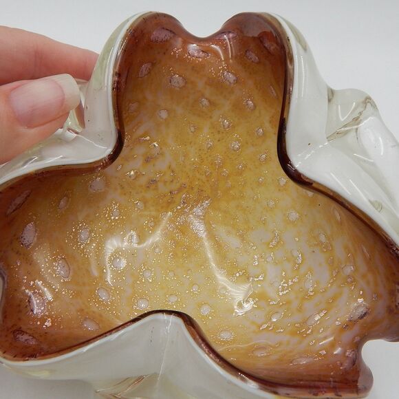 Murano Cased Glass Gold Fleck Flower Tri-Petal Ashtray Cigar Trinket Dish Bubble - Picture 5 of 11